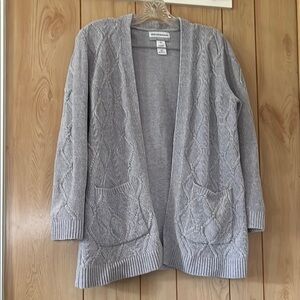 Alfred Dunner Chenille Open Front Cable Knit Cardigan Gray Petite M (PM)‎